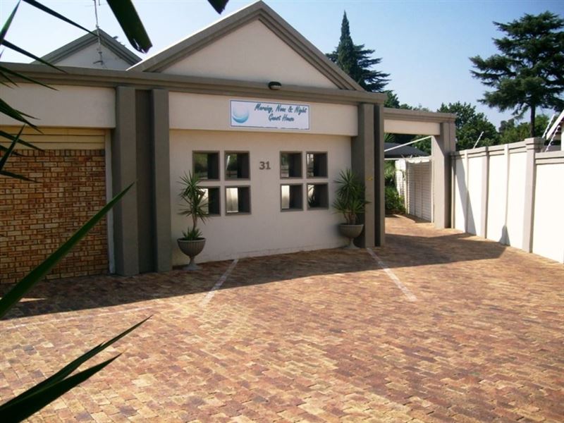 Apex Travel Club - ATC - Morning Noon & Night Guesthouse