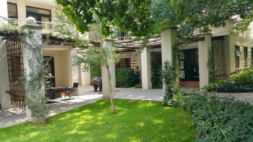 Apex Travel Club - ATC - Sandton Lodge