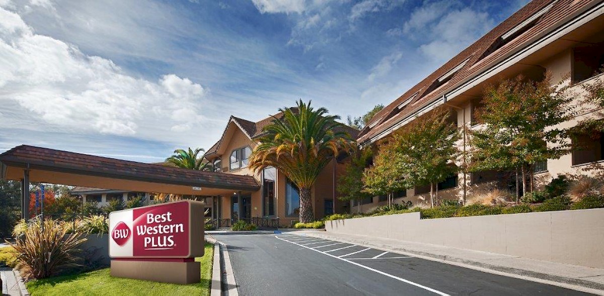 Apex Travel Club - ATC - Best Western Plus Novato Oaks Inn