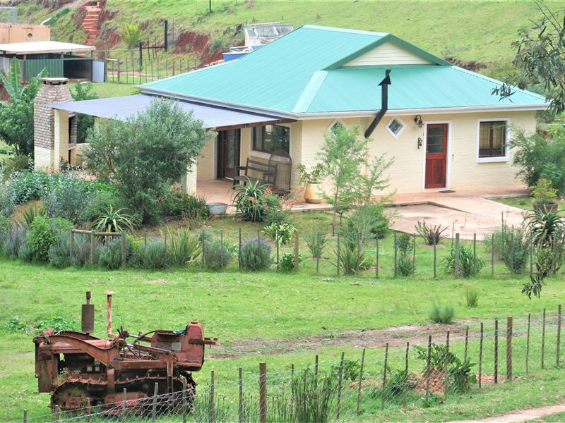 Apex Travel Club - ATC - Blommekloof Country Cottages