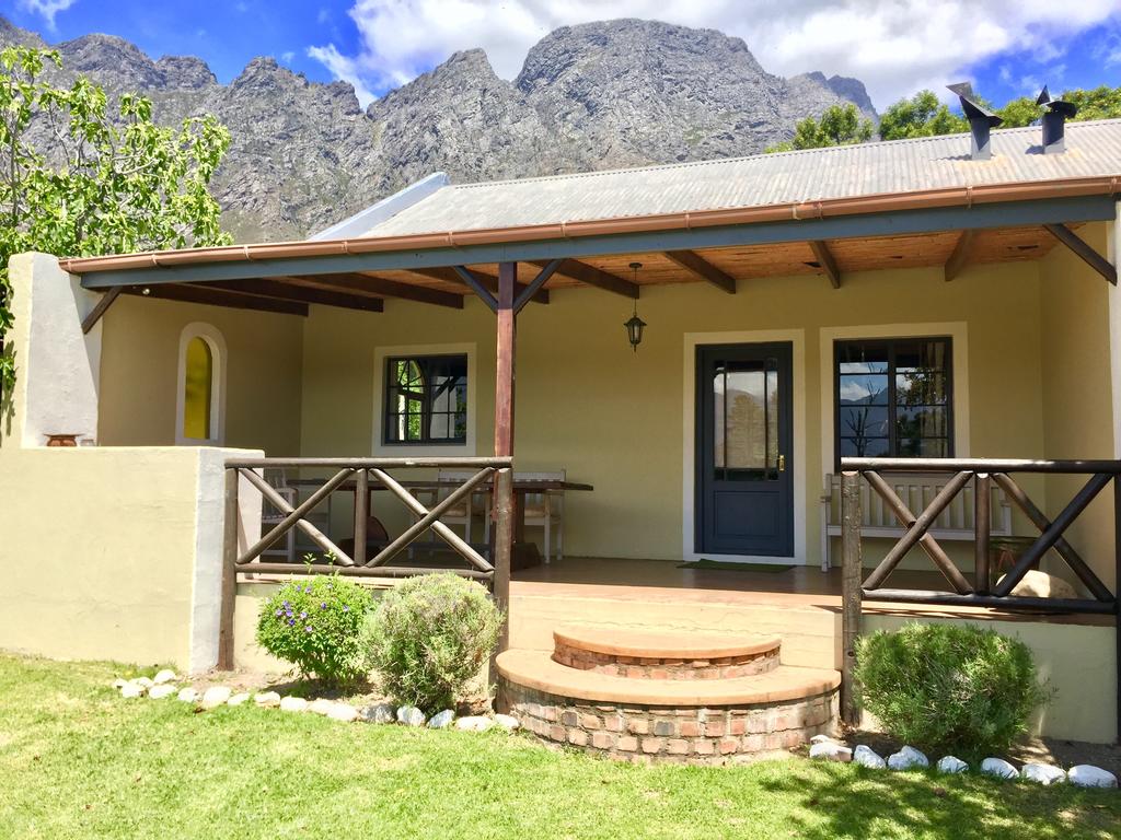 Apex Travel Club - ATC - Franschhoek Country Cottages