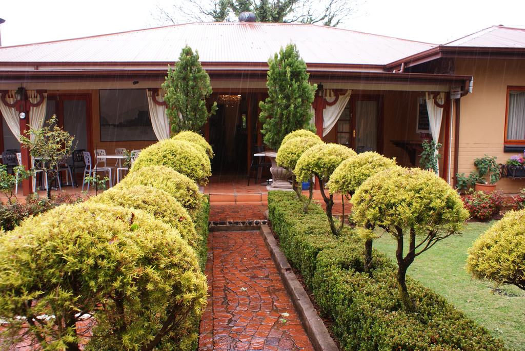 Apex Travel Club - ATC - Hampton House Guest House