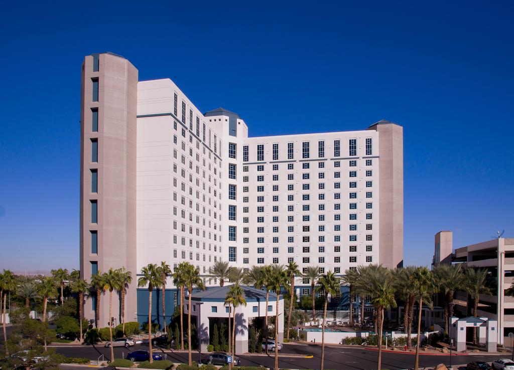 Apex Travel Club - ATC - Hilton Grand Vacations Paradise Convention Center