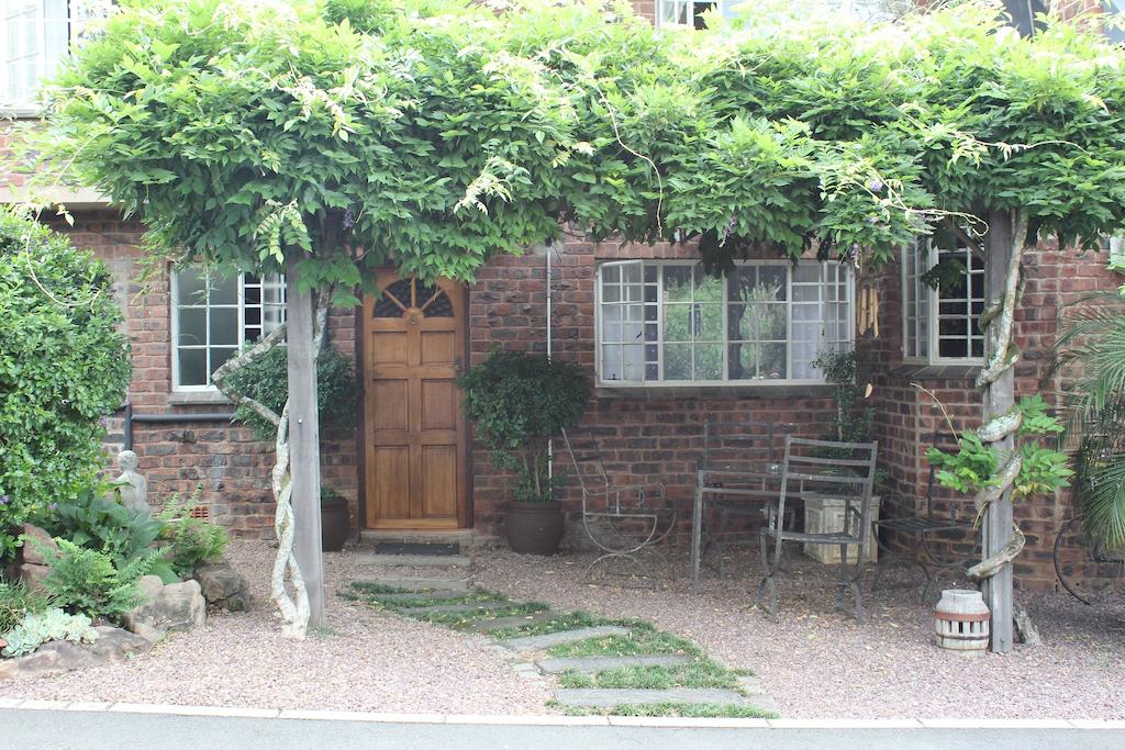 Apex Travel Club - ATC - Babbling Brook Bed & Breakfast