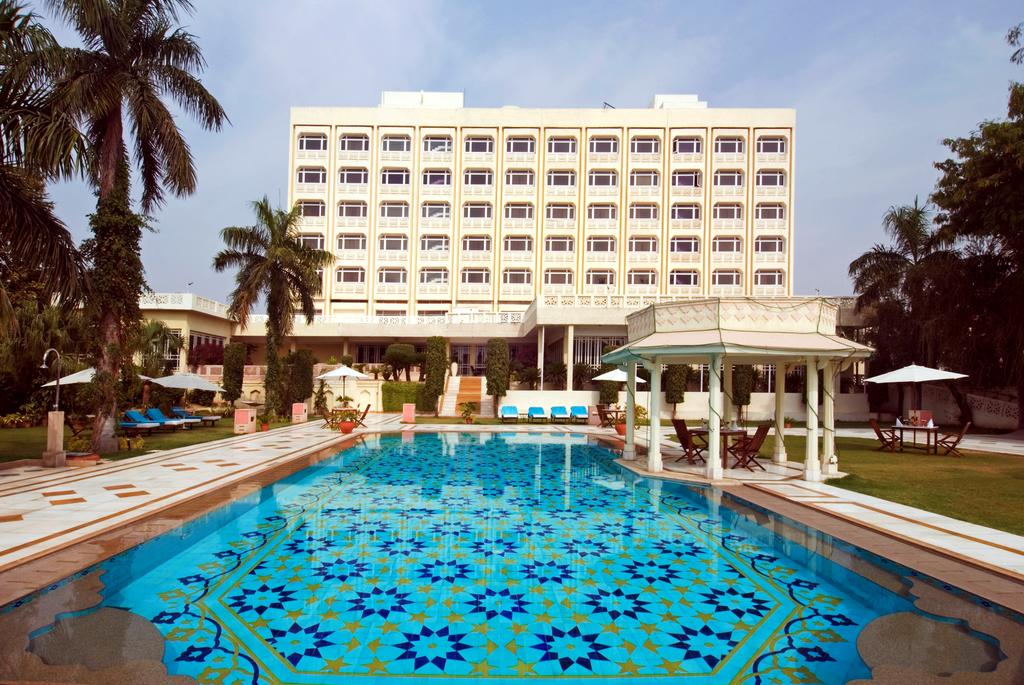 Apex Travel Club - ATC - The Gateway Hotel Fatehabad Road Agra