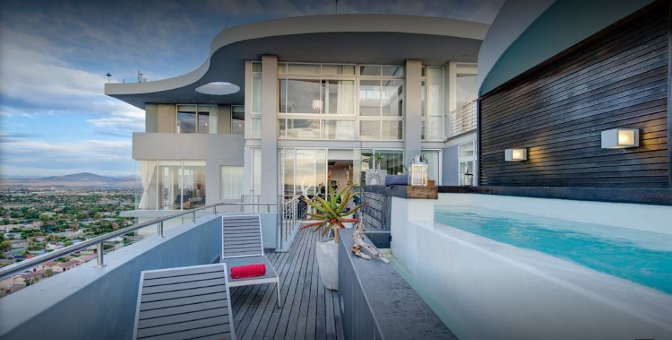 Apex Travel Club - ATC - Penthouse on Beach
