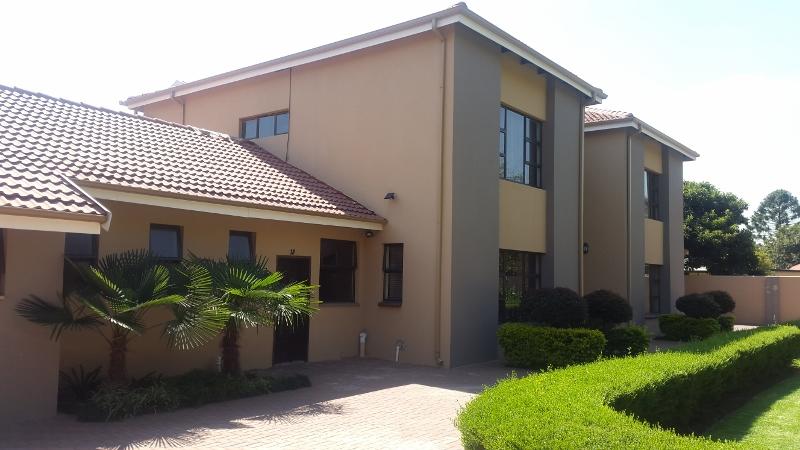 Apex Travel Club - ATC - Ikaze Guest Lodge