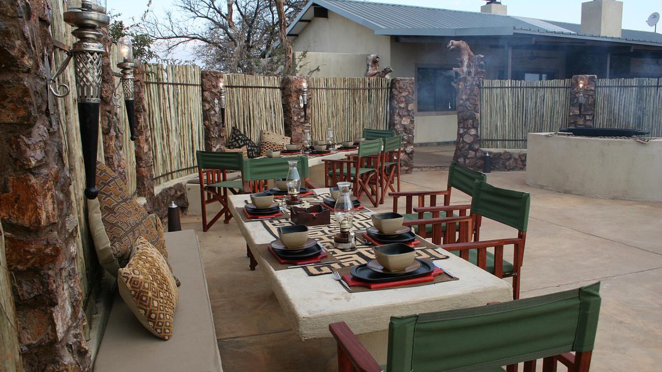 Apex Travel Club - ATC - Buffalo Thorn Safari Lodge