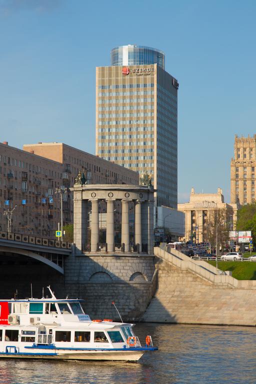 Apex Travel Club - ATC - AZIMUT Hotel Smolenskaya Moscow
