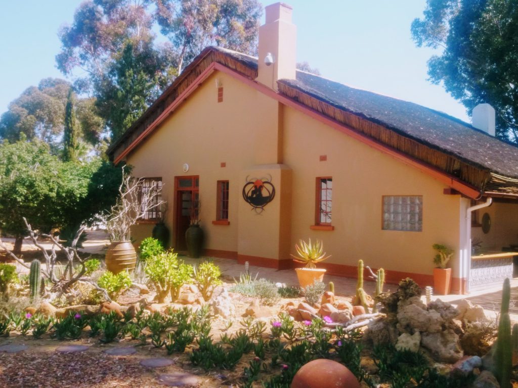 Apex Travel Club - ATC - Inverdoorn Game Reserve - Guest Houses