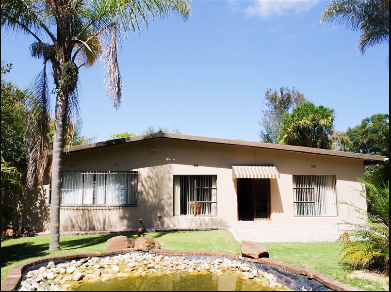 Apex Travel Club - ATC - Ouma's Farmhouse