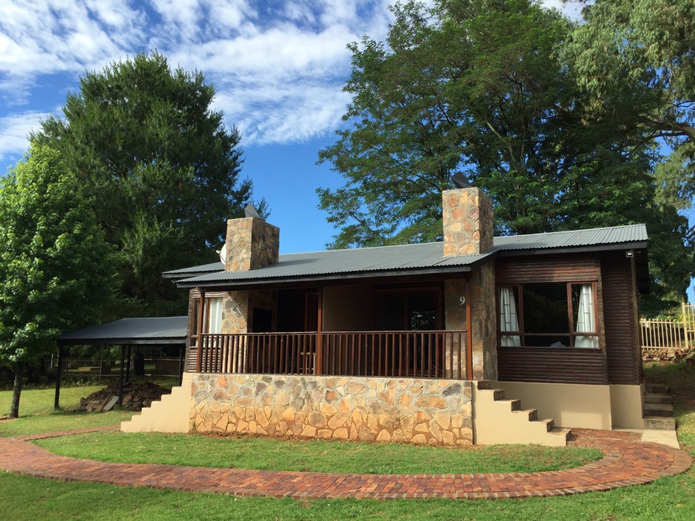 Apex Travel Club - ATC - Treelands Estate Abbey and Castle