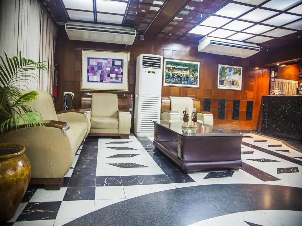 Apex Travel Club - ATC - Peacock All Suites