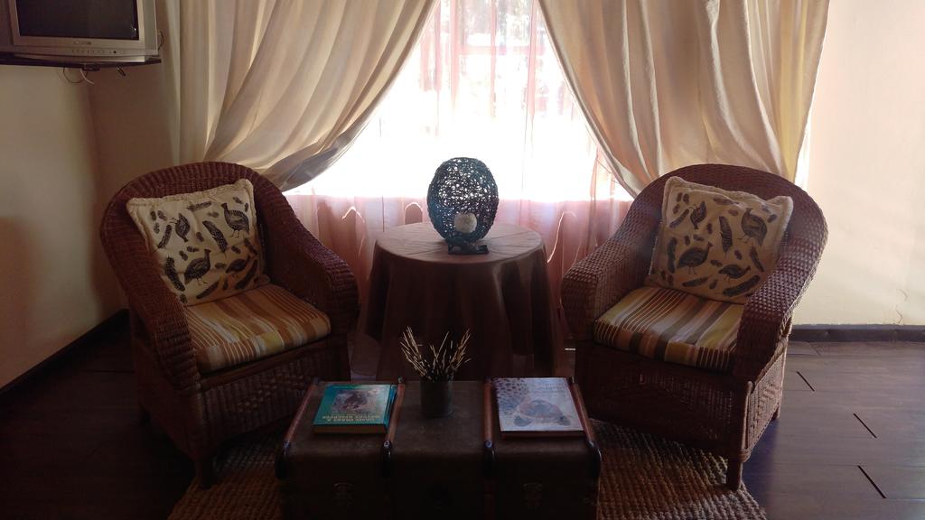 Apex Travel Club - ATC - Komma Nader Guest House