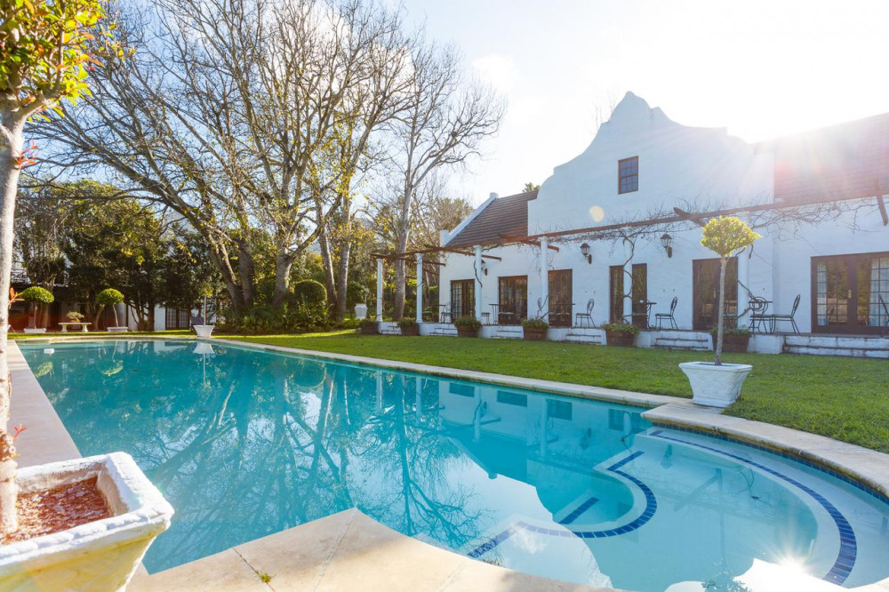 Apex Travel Club - ATC - Riverside Boutique Hotel