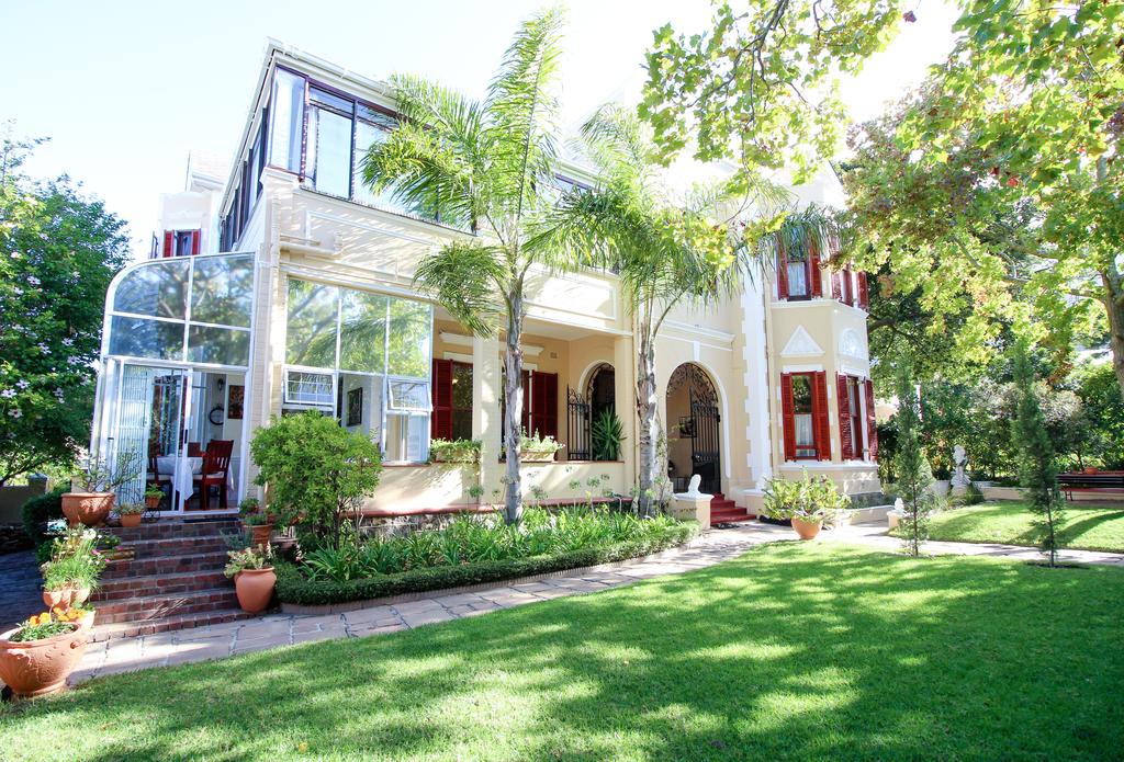 Apex Travel Club - ATC - Carmichael Guesthouse