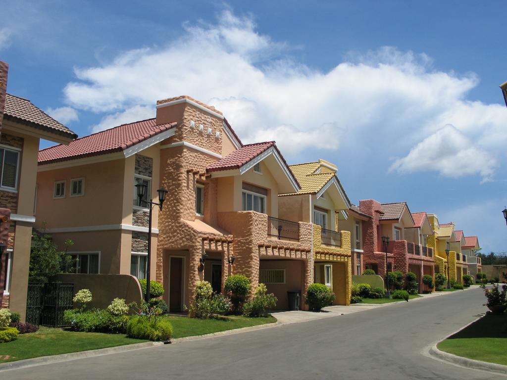 Apex Travel Club - ATC - Crown Regency Suites & Residences