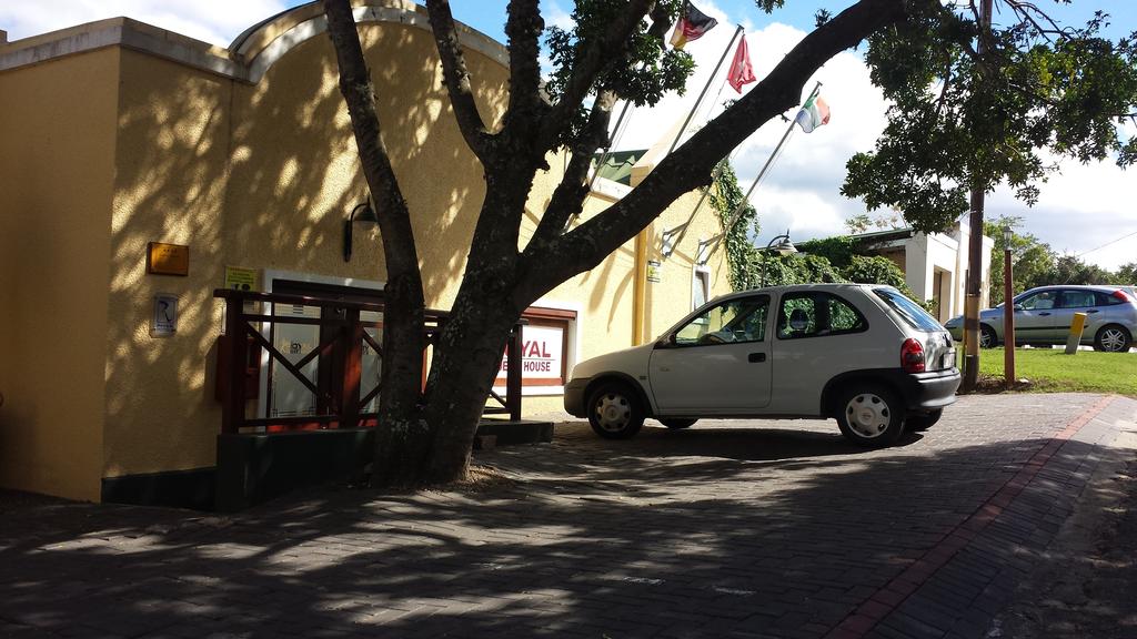 Apex Travel Club - ATC - The Royal Guest House