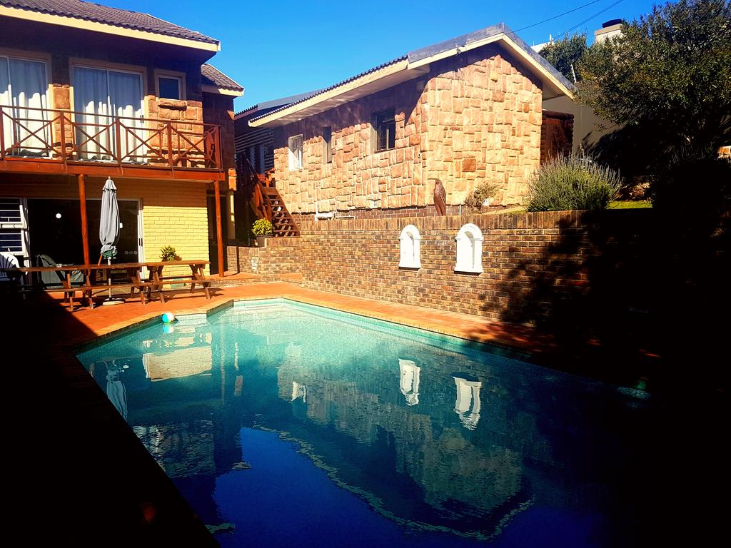 Apex Travel Club - ATC - Lungile Lodge