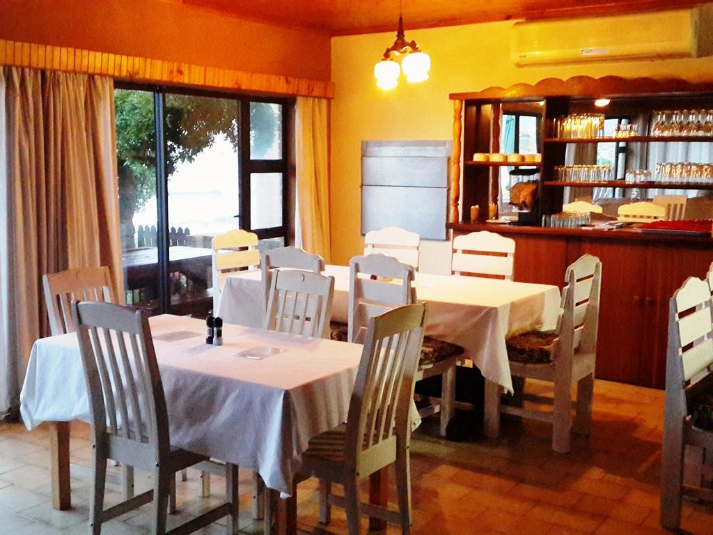 Apex Travel Club - ATC - Jeffreys Bay Beach House - Sea Breeze Room