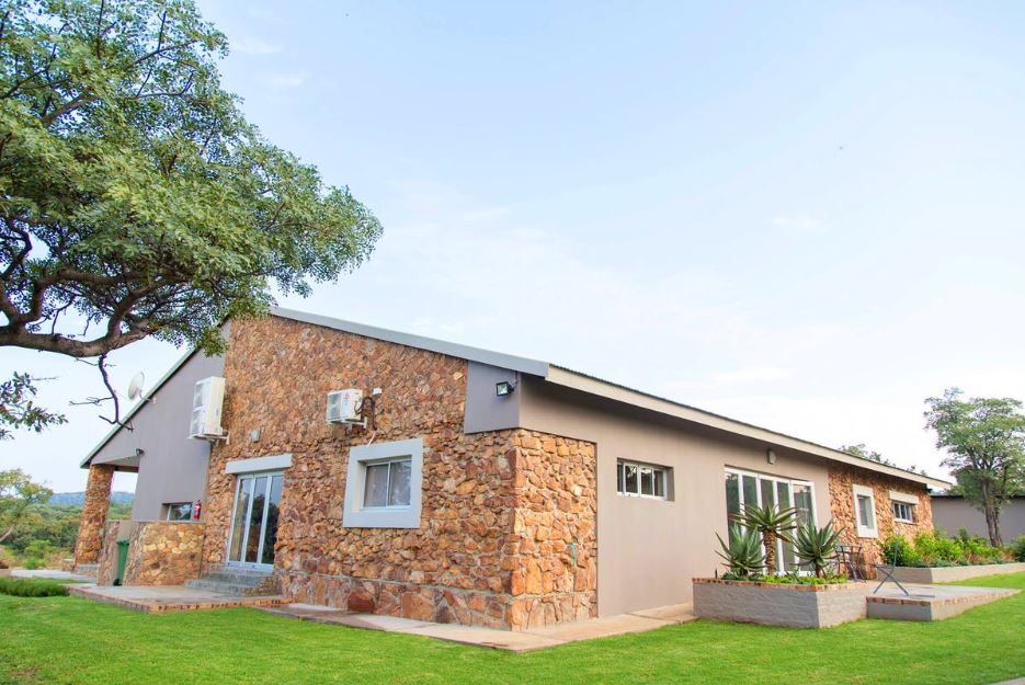 Apex Travel Club - ATC - Jahensu Safaris - Hillside Lodge