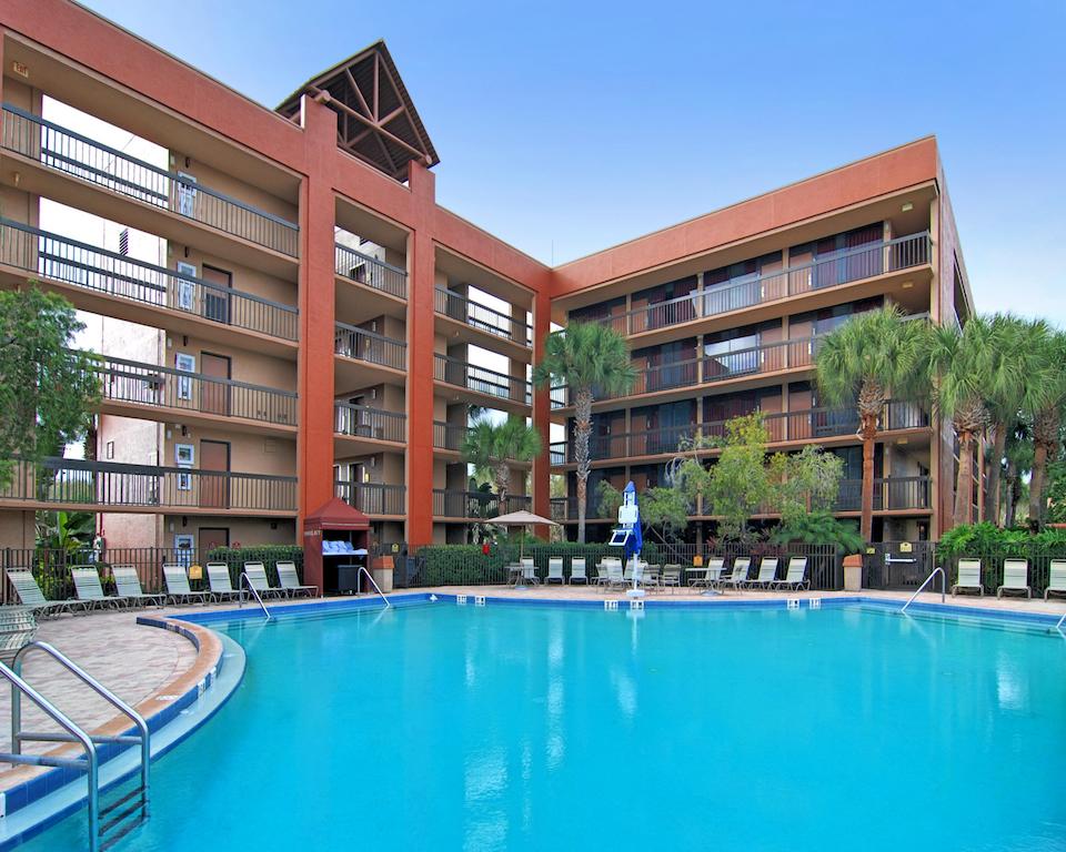 Apex Travel Club - ATC - Clarion Inn Lake Buena Vista