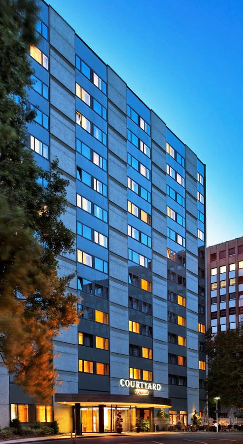 Apex Travel Club - ATC - Courtyard by Marriott Duesseldorf Seestern