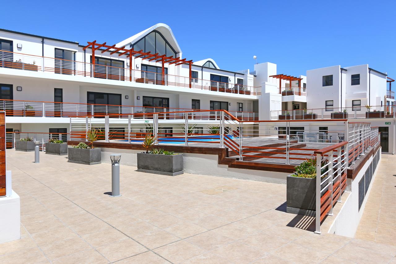 Apex Travel Club - ATC - Azure 4