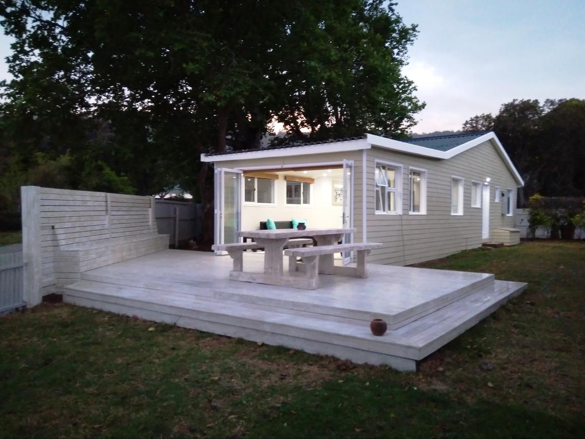 Apex Travel Club - ATC - Blue Bottle House