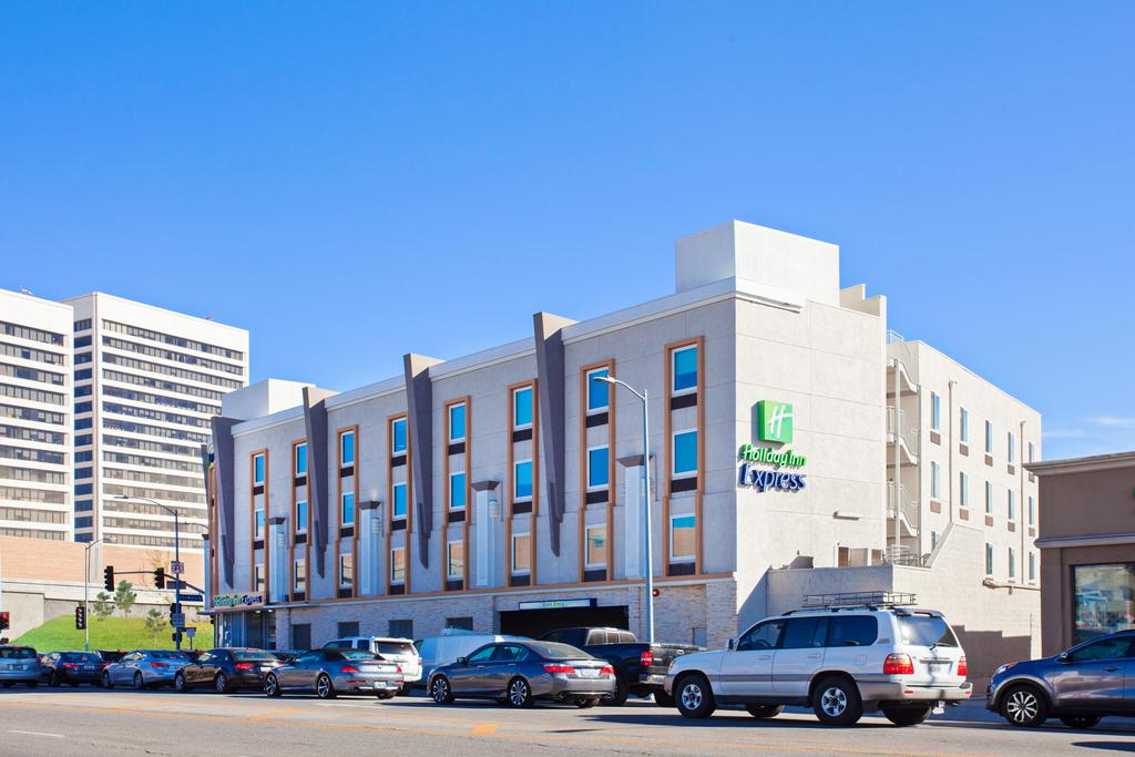 Apex Travel Club - ATC - Holiday Inn Express West Los Angeles-Santa Monica