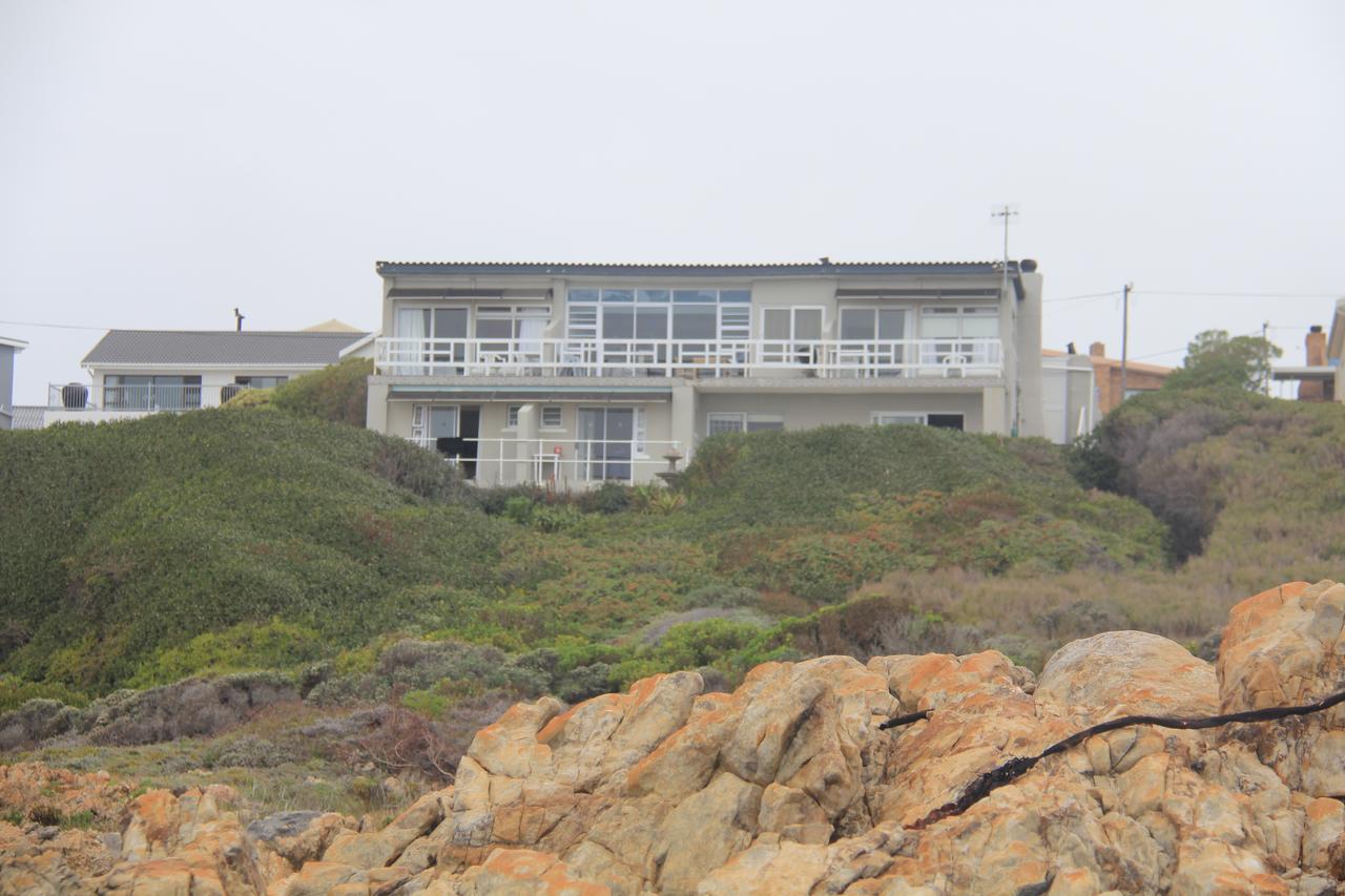 Apex Travel Club - ATC - On the Rocks B&B