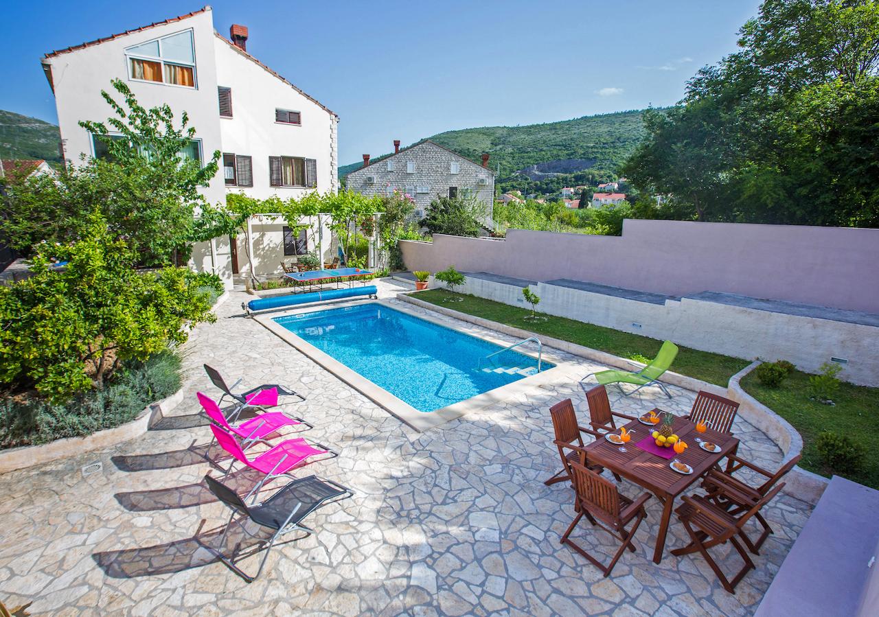 Apex Travel Club - ATC - Villa Roza