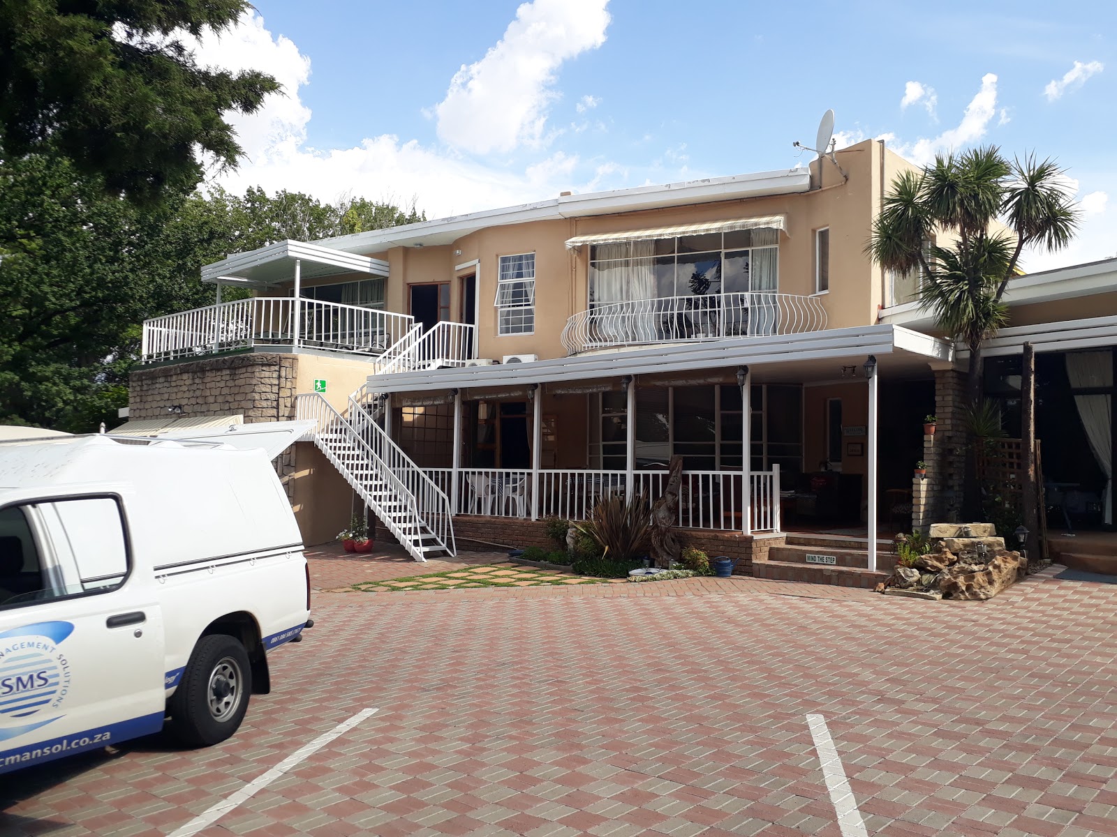 Apex Travel Club - ATC - Woodpecker Guest House