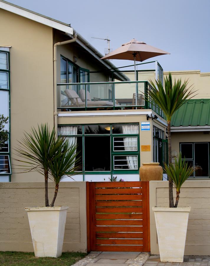 Apex Travel Club - ATC - Sandra's Guest House