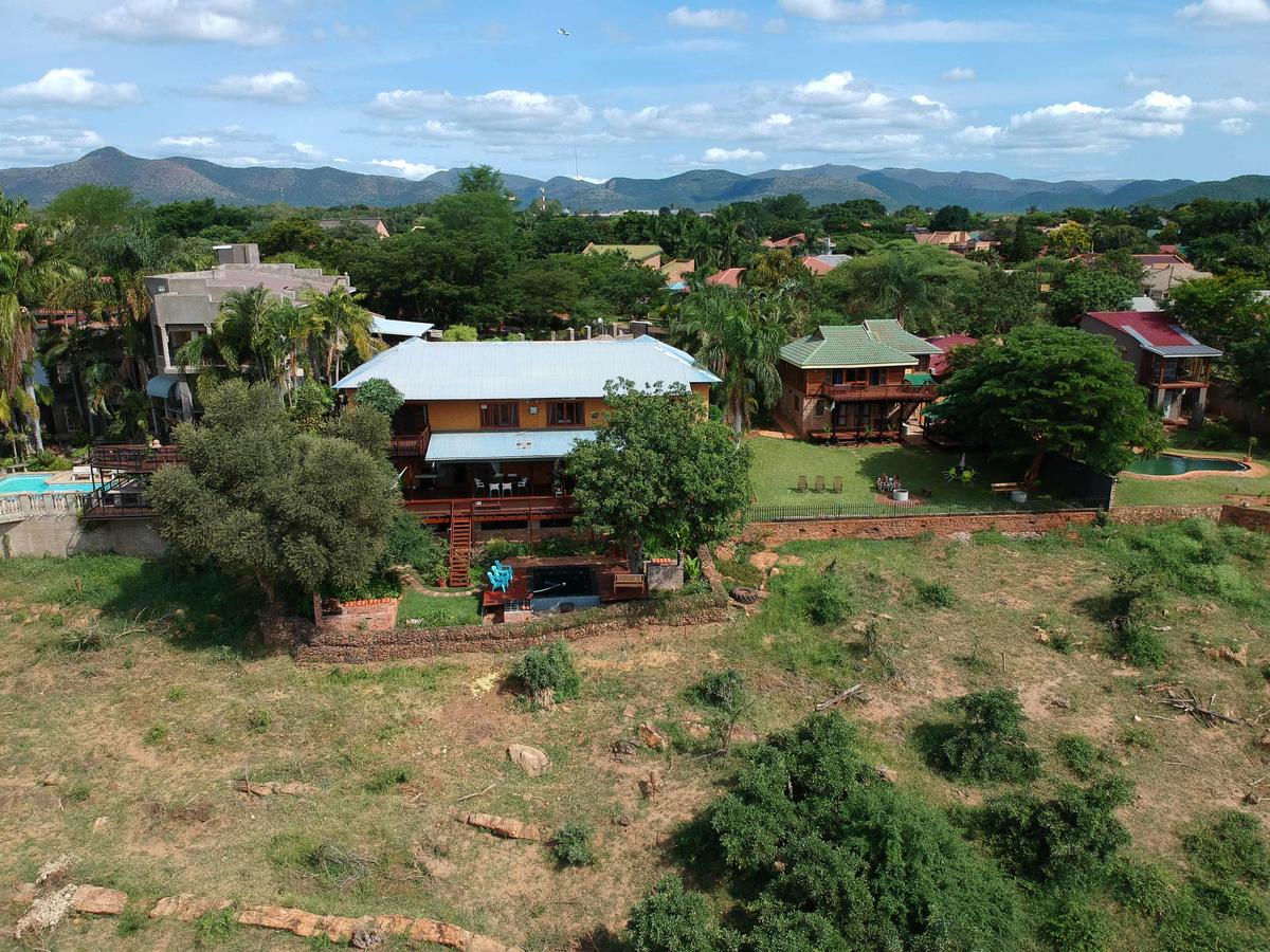 Apex Travel Club - ATC - Hennie's Rest