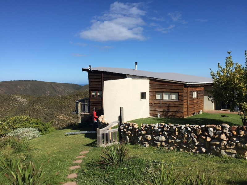 Apex Travel Club - ATC - African Crags Eco-Lodge