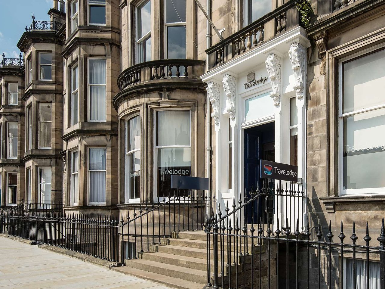 Apex Travel Club - ATC - Travelodge Edinburgh Haymarket