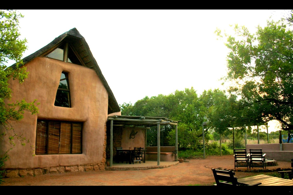 Apex Travel Club - ATC - Adama Artistic Chalets & Teepees - Kingfisher