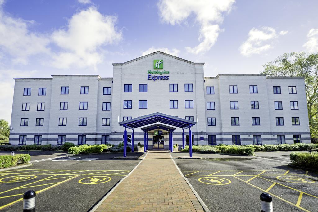 Apex Travel Club - ATC - Holiday Inn Express Poole
