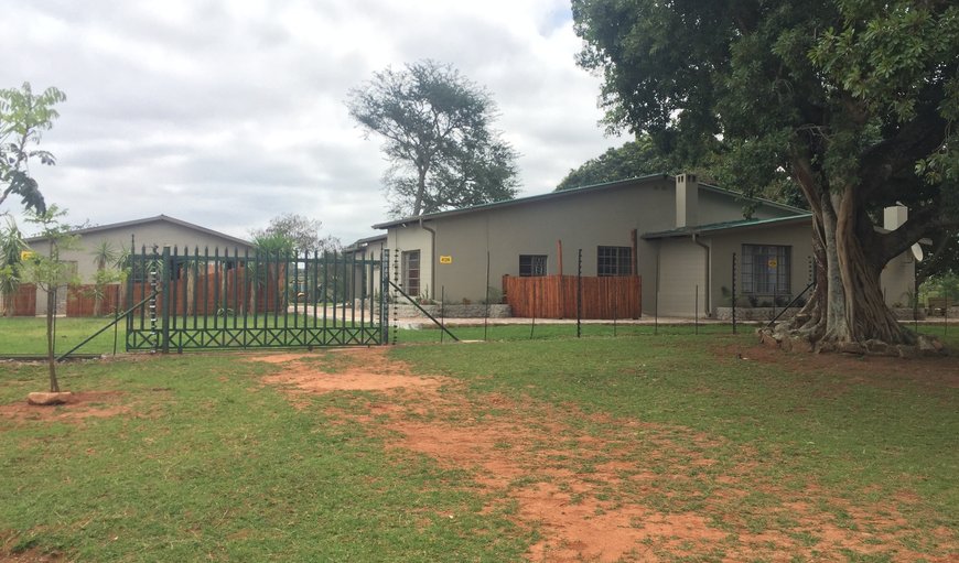 Apex Travel Club - ATC - Thulile Guest Farm