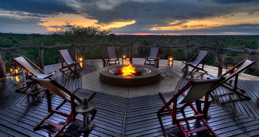 Apex Travel Club - ATC - Makumu Private Game Lodge