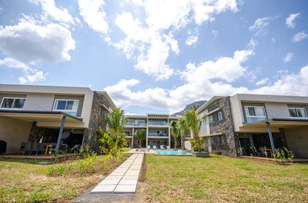 Apex Travel Club - ATC - L'Escale Beachfront Apartments