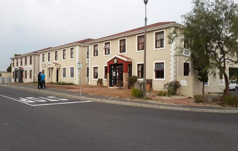 Apex Travel Club - ATC - Bread And Barrel Guest House