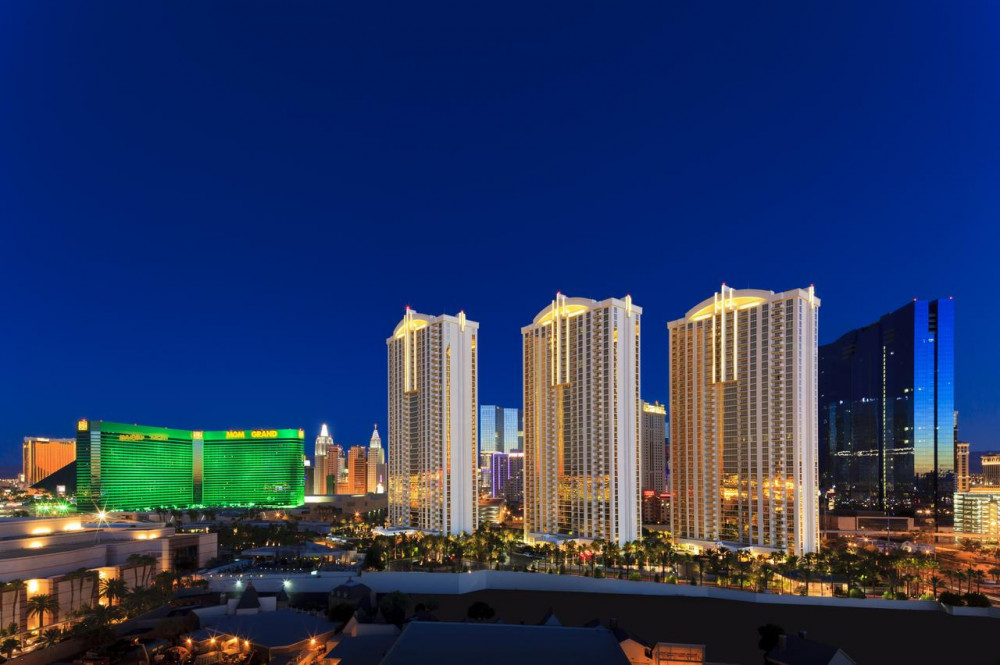 Apex Travel Club - ATC - The Signature at MGM Grand