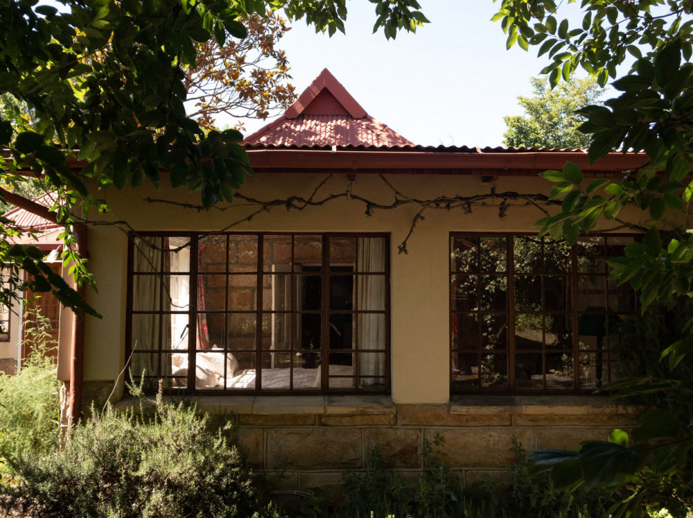 Apex Travel Club - ATC - Clarens Butterfly Beds - Berg Cottage