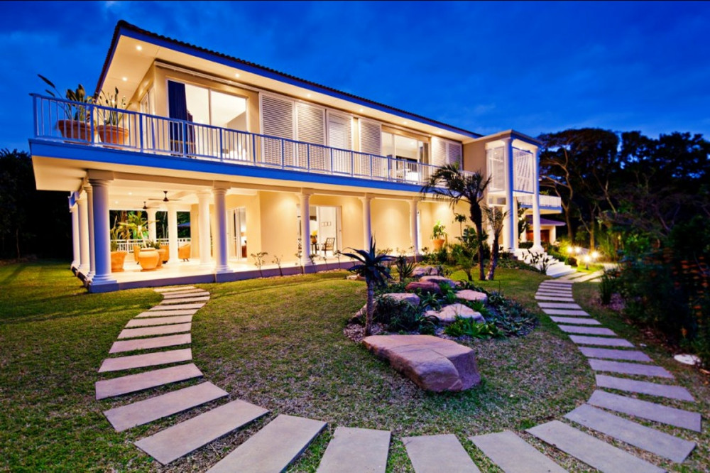Apex Travel Club - ATC - Luxury Seaside Homes- Palmtree House