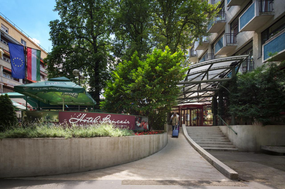 Apex Travel Club - ATC - Hotel Benczur