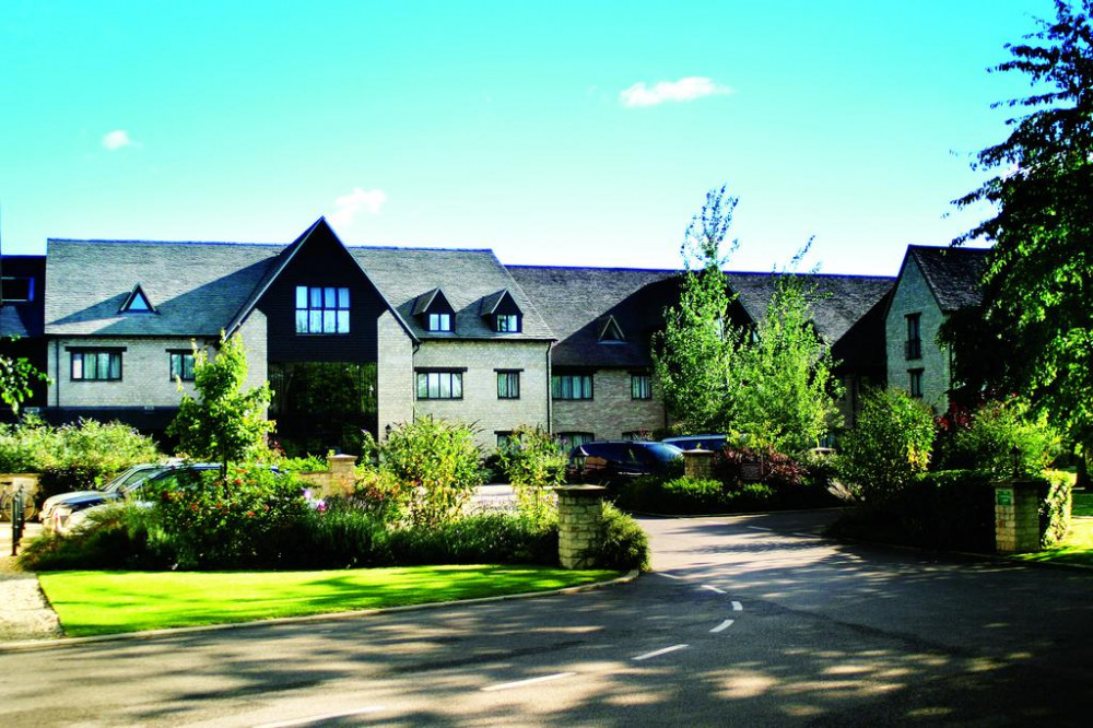 Apex Travel Club - ATC - Oxford Spires Hotel
