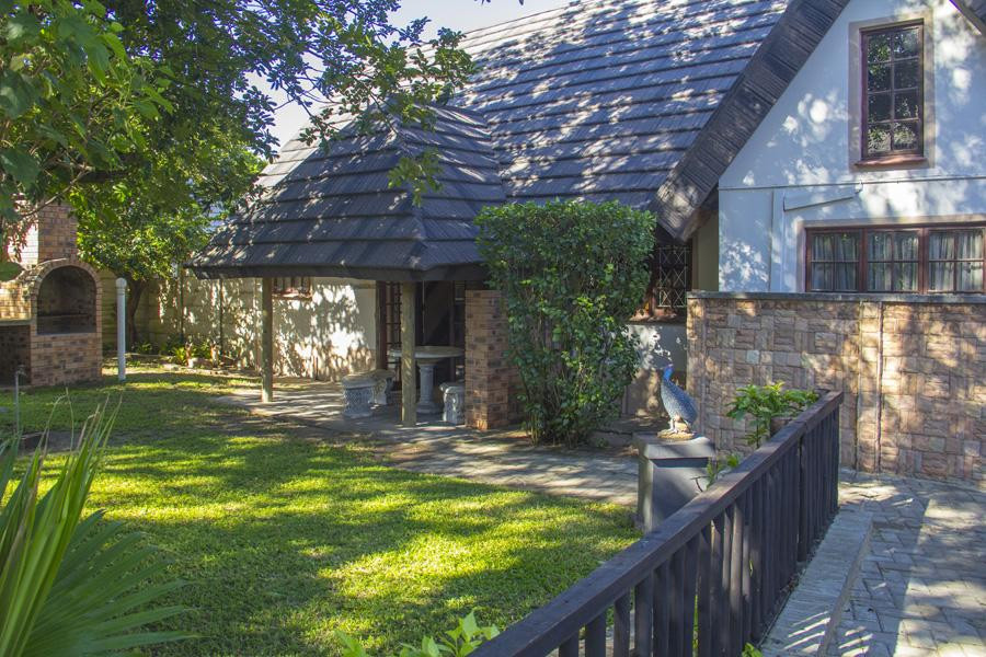 Apex Travel Club - ATC - Aristo Manor Self catering Wydah Unit