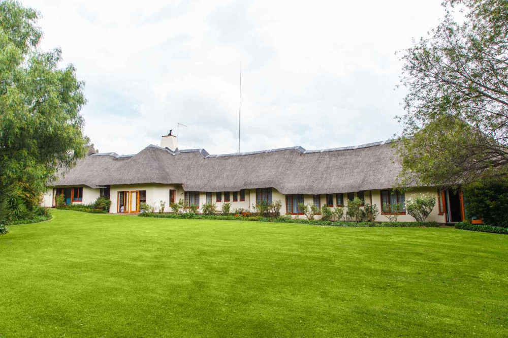 Apex Travel Club - ATC - The Celtis Manor Guest House